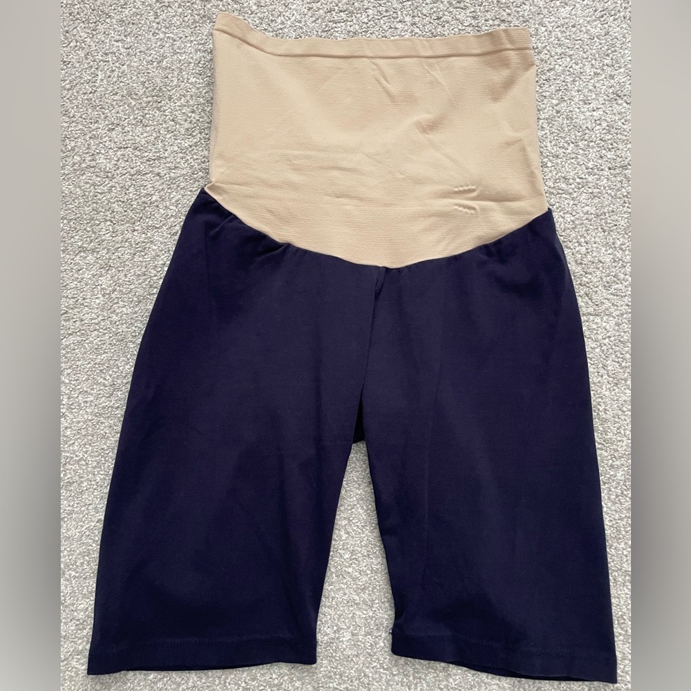 5 for $10🟢 Motherhood Maternity Navy Shorts